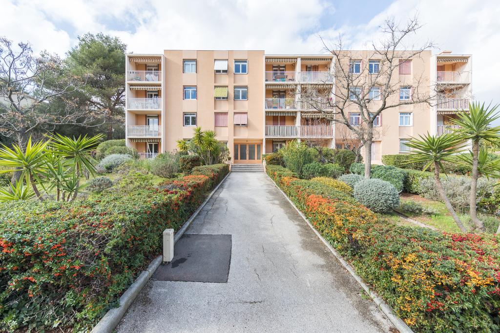 Appartement Les Elfes Le Pradet Eksteriør bilde
